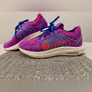 Nike Athletic Shoes in Purple and Blue